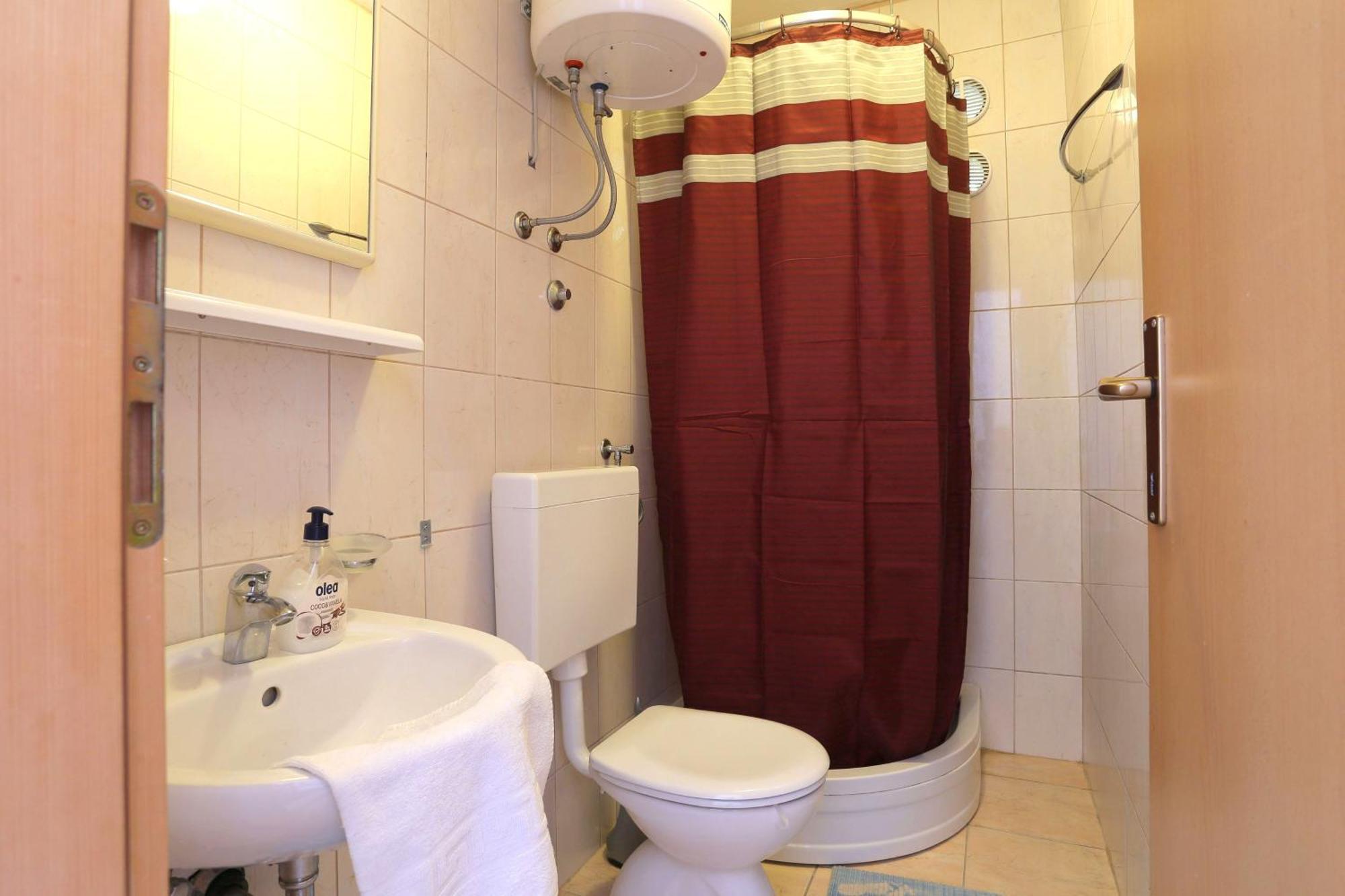 Apartments And Rooms With Parking Space Tucepi, Makarska - 5263 Екстер'єр фото