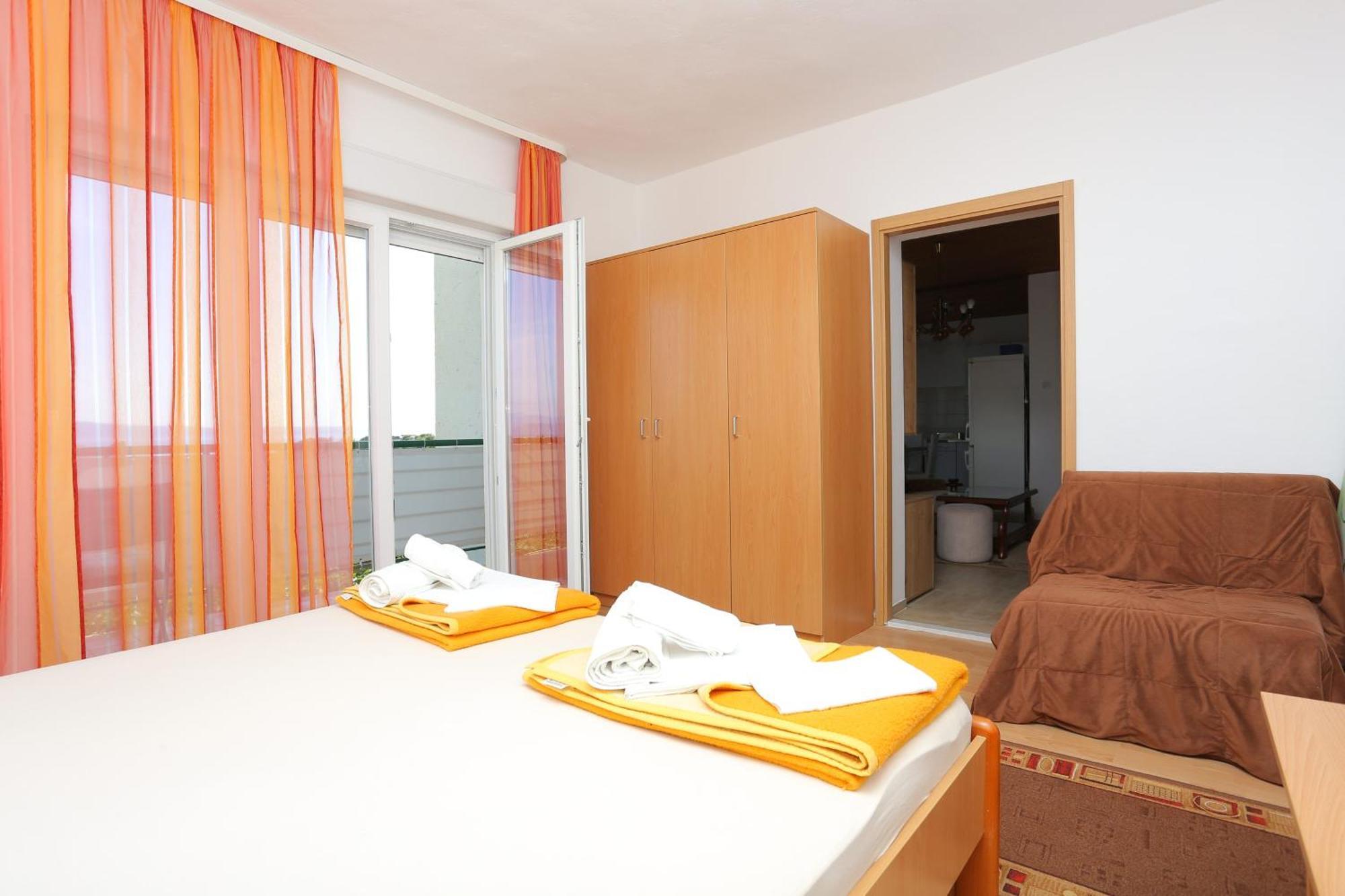 Apartments And Rooms With Parking Space Tucepi, Makarska - 5263 Номер фото