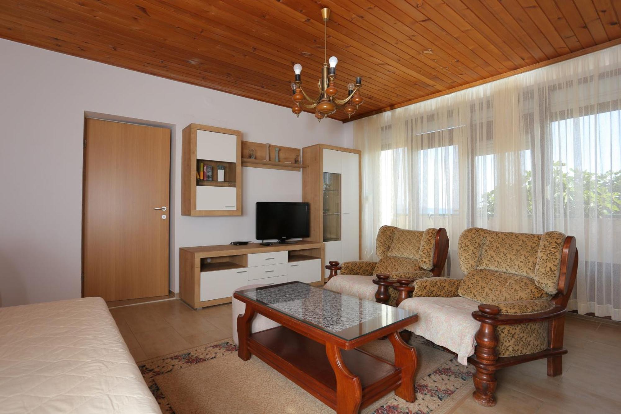 Apartments And Rooms With Parking Space Tucepi, Makarska - 5263 Номер фото